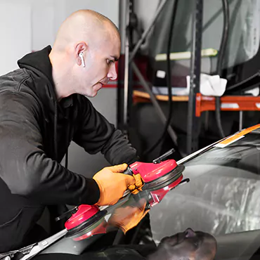 professional auto glass repair