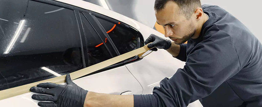 Auto Rear Door Glass Replacement in Clearwater, FL